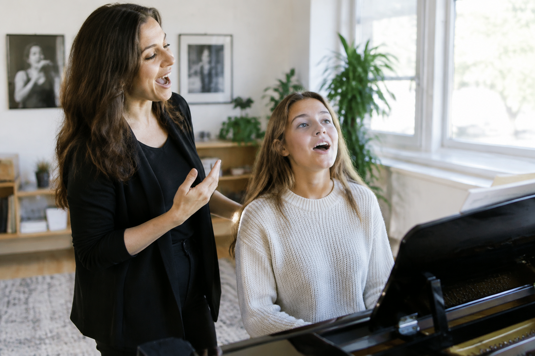 How Throat Pastilles Support Vocal Health